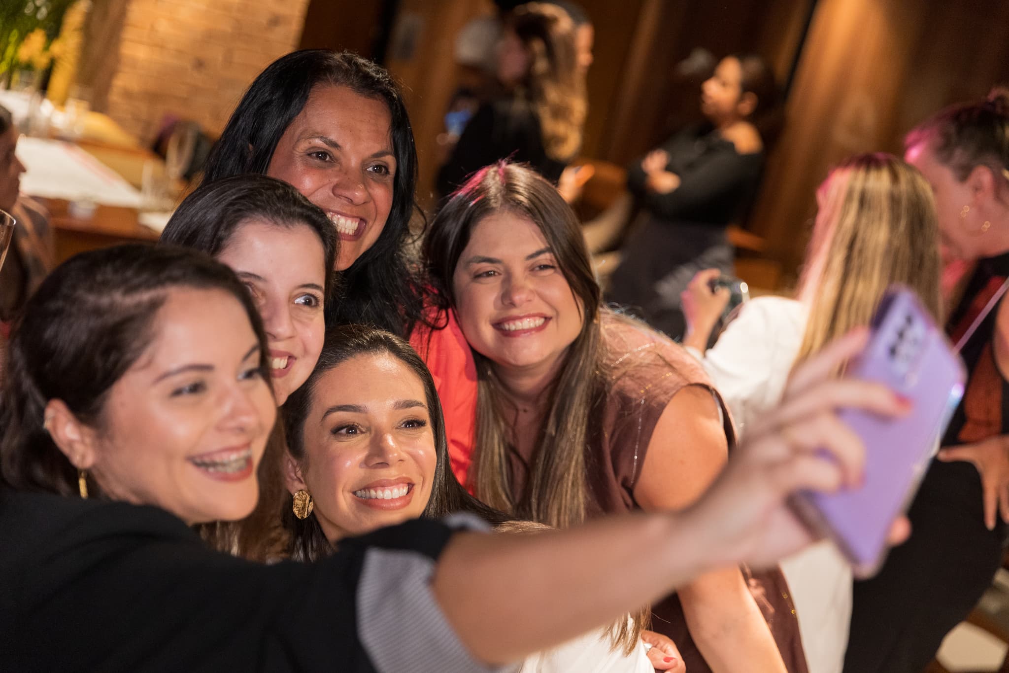 Elas 4